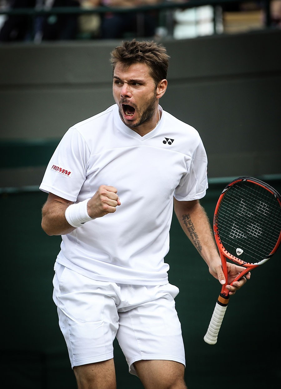 关于日本网球队逆转法国网球队，瓦林卡高光表现的信息