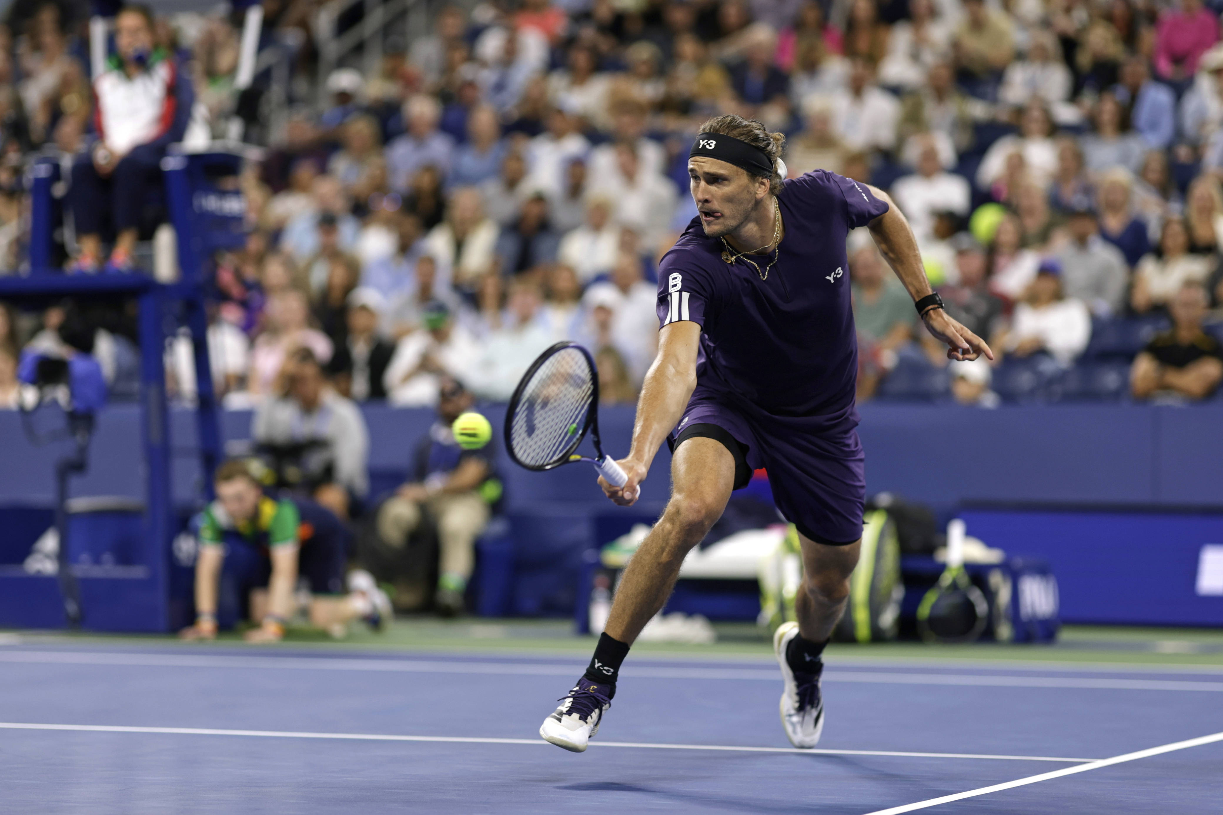 英国网球队爆冷德国网球队，兹维列夫三分雨点燃全场