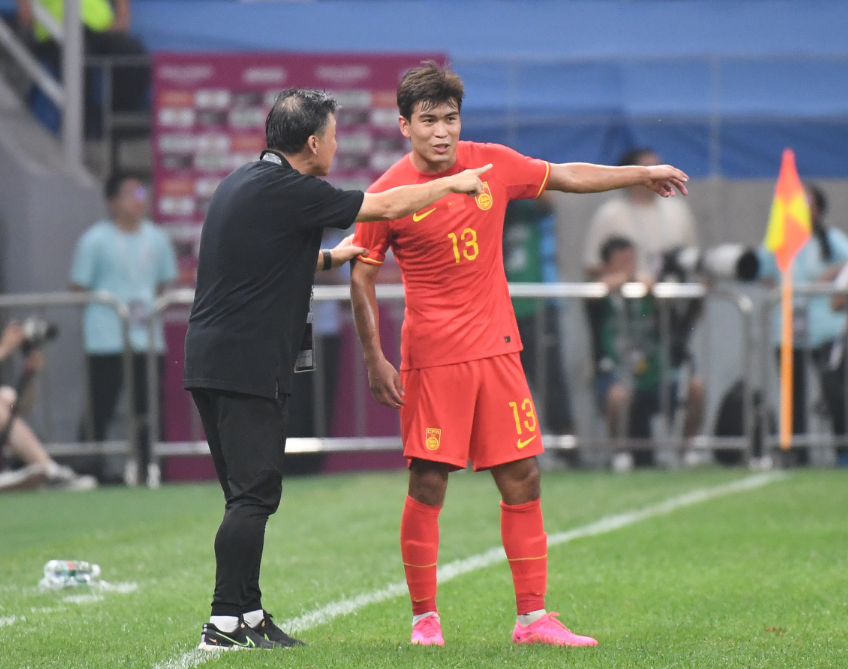 包含国内劲旅对阵亚洲豪强,背水一战冲刺胜利的词条 包含国内劲旅对阵亚洲豪强,背水一战冲刺胜利的词条