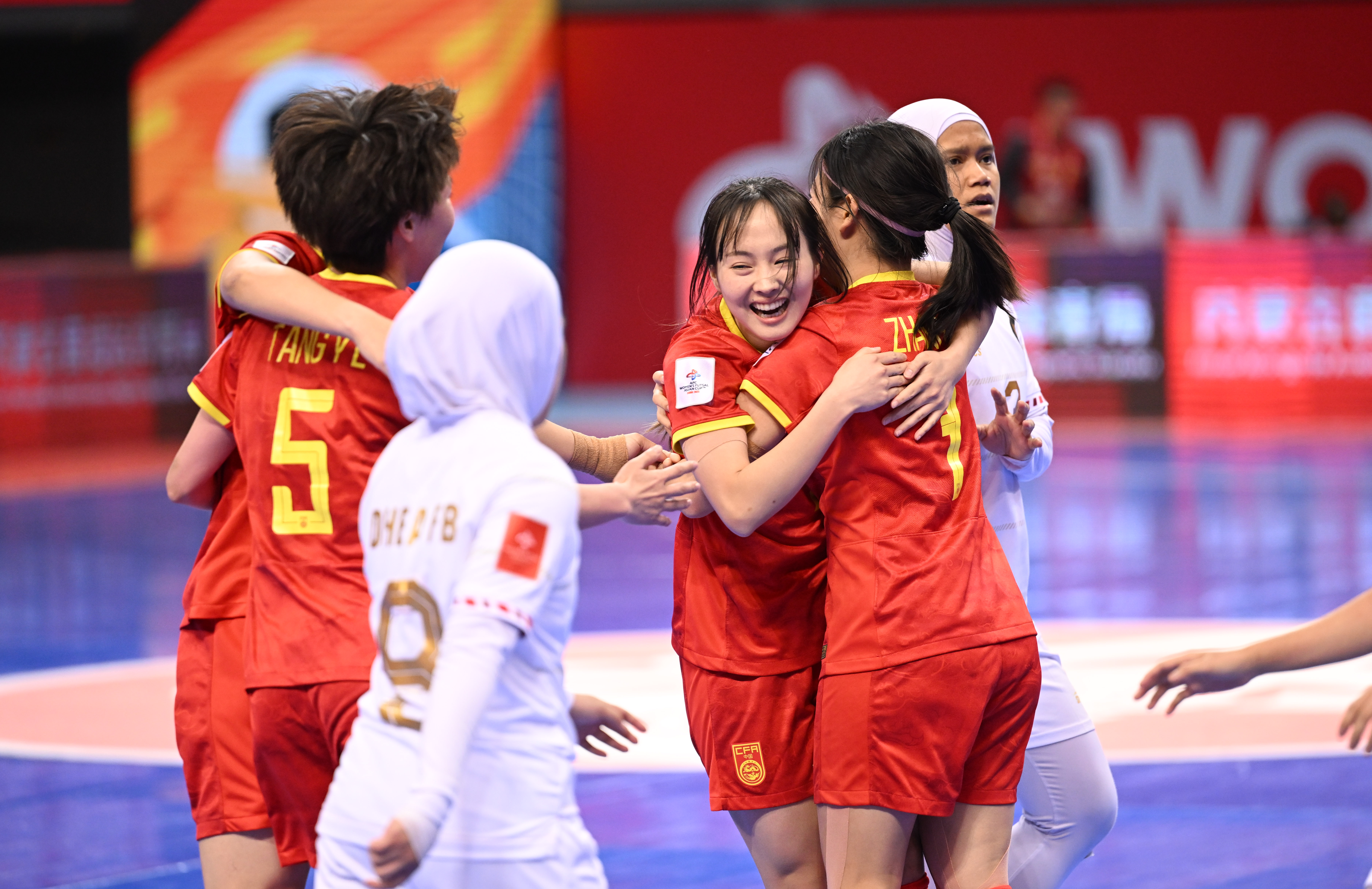 开云体育-亚洲女足邀请赛：中国队拉锯战抢夺胜利，迈向巅峰