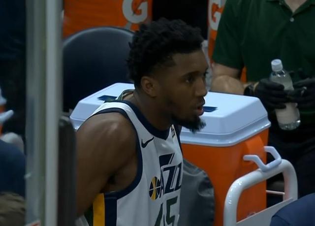 爵士轻取辽宁队，保罗点燃赛场的简单介绍